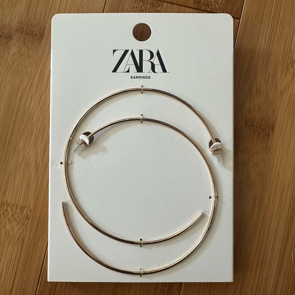 Zara Gold Hoop Earrings